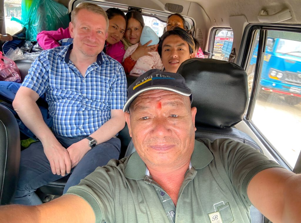 Fahrt nach Dimipokhari